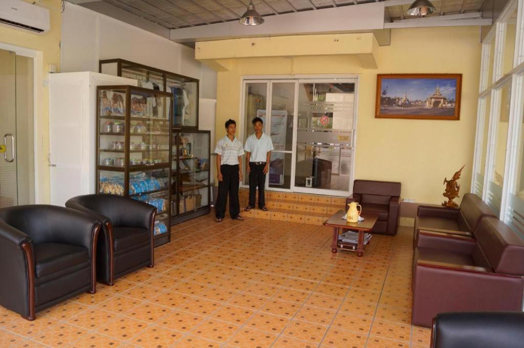 דאוויי Diamond Crown Hotel מראה חיצוני תמונה