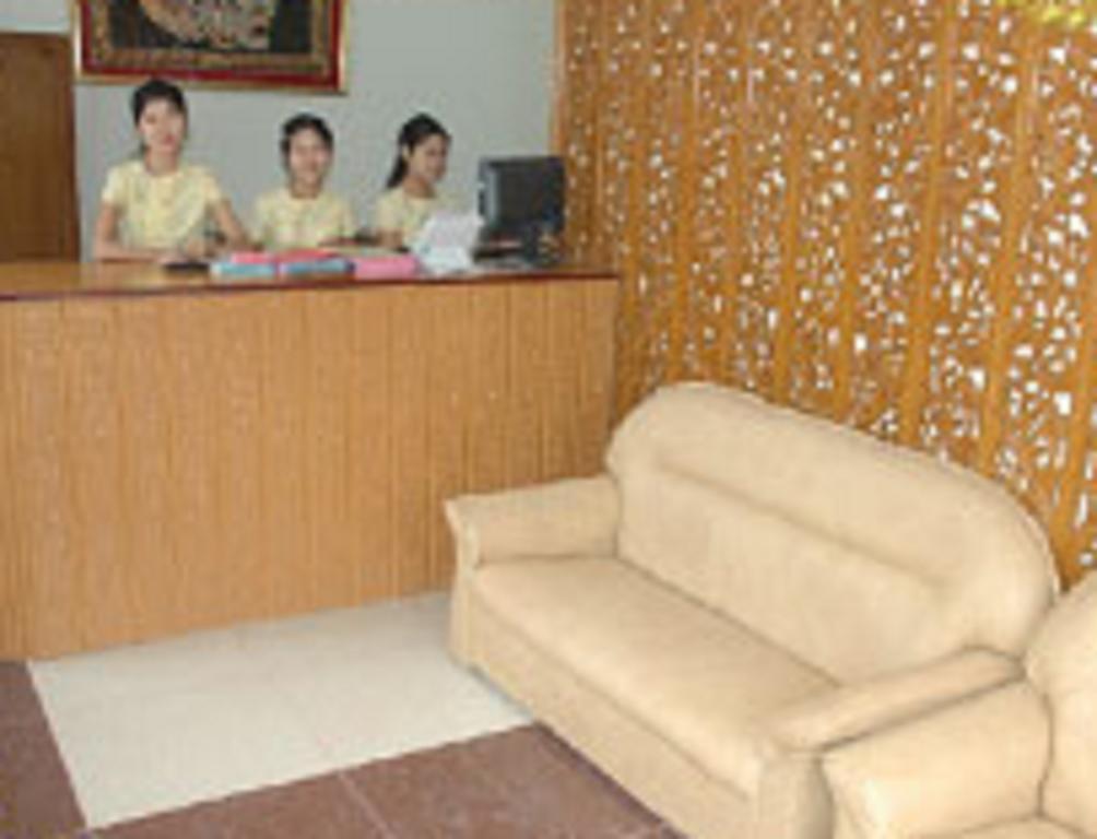 דאוויי Diamond Crown Hotel מראה חיצוני תמונה