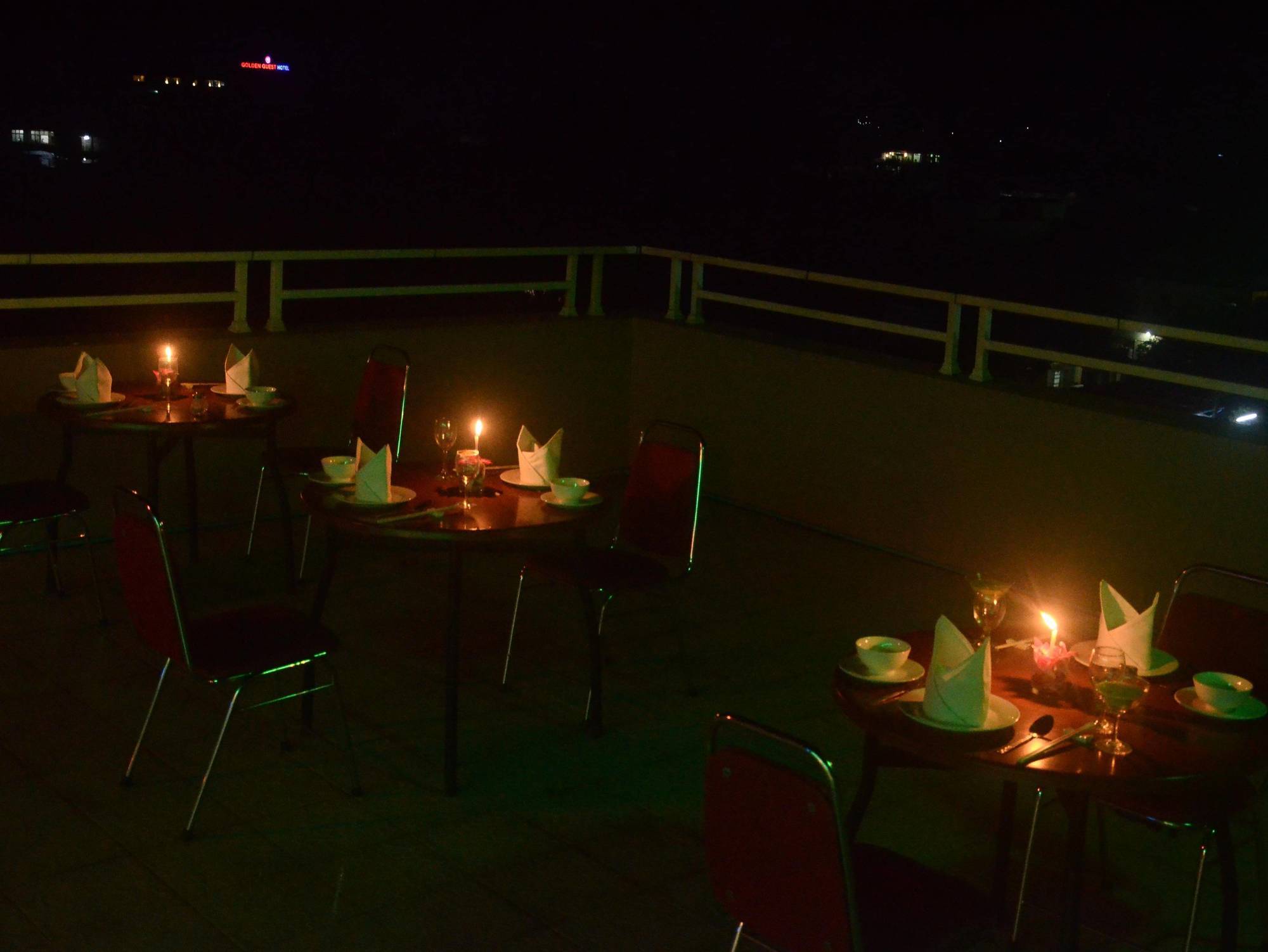 דאוויי Diamond Crown Hotel מראה חיצוני תמונה
